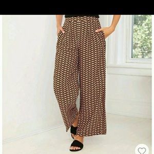 Who what wear plaid trousers